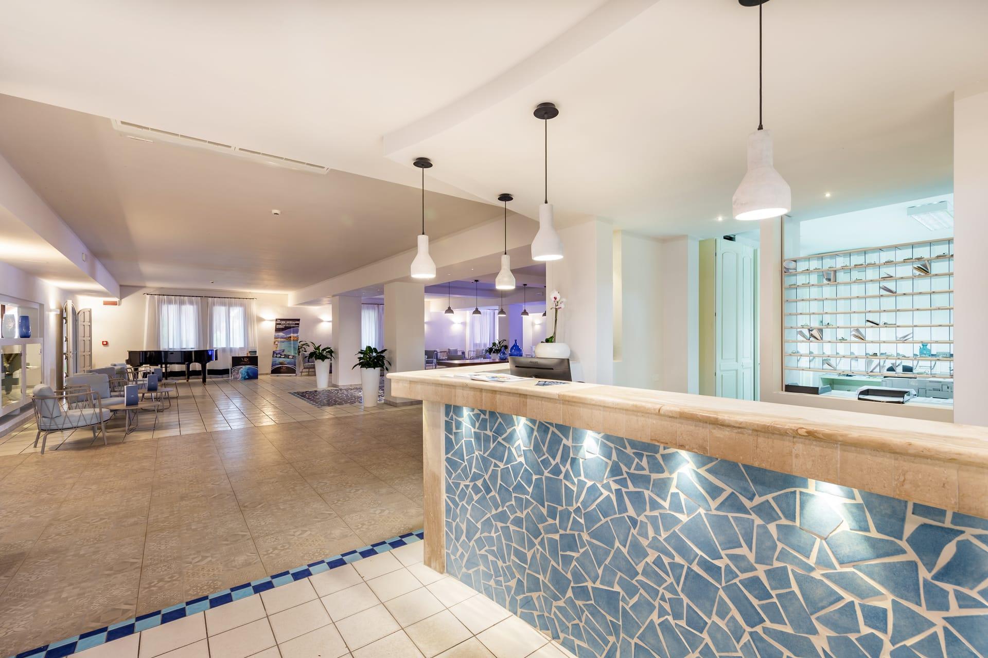 BLU HOTEL LACONIA